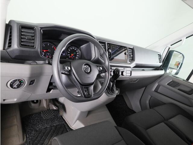 Volkswagen CRAFTER 35 2.0 TDI L3H3 Highline EURO 6 NAVIGATIE | CAMERA | OPSTAPPLANK | SIDEBARS