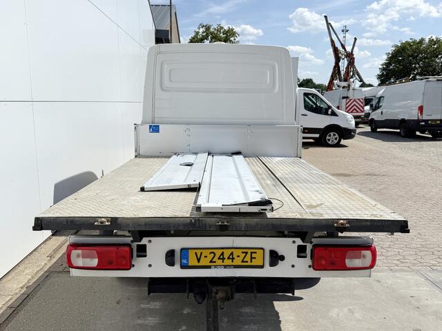 Volkswagen CRAFTER 2.0 TDI 102PK Open laadbak Airco Cruise Control Carplay Camera Trekhaak