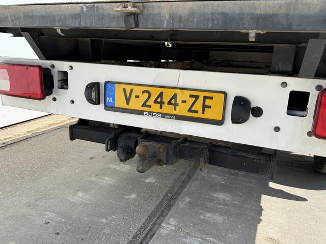 Volkswagen CRAFTER 2.0 TDI 102PK Open laadbak Airco Cruise Control Carplay Camera Trekhaak