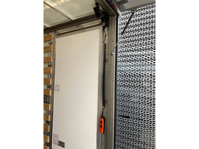 Volkswagen CRAFTER 35 2.0 TDI 140PK Automaat L4 Comfortline Bakwagen