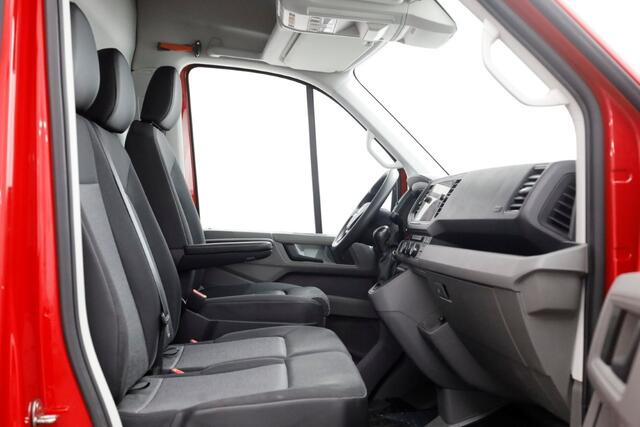 Volkswagen CRAFTER 35 2.0 TDI 177pk DSG-Automaat L3H3 (L2H2) Navi/Camera/Trekhaak 3500kg 11-2020