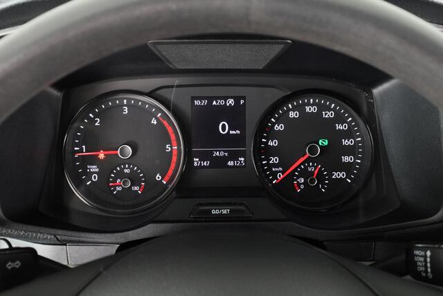 Volkswagen CRAFTER 35 2.0 TDI L3H3 Highline 140 pk Automaat | Navigatie | Parkeersensoren | Achteruitrijcamera | Cruise control |