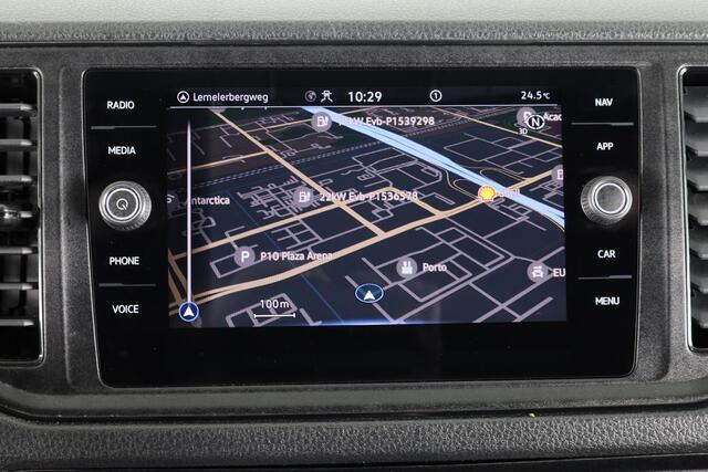 Volkswagen CRAFTER 35 2.0 TDI L3H3 Highline 140 pk Automaat | Navigatie | Parkeersensoren | Achteruitrijcamera | Cruise control |