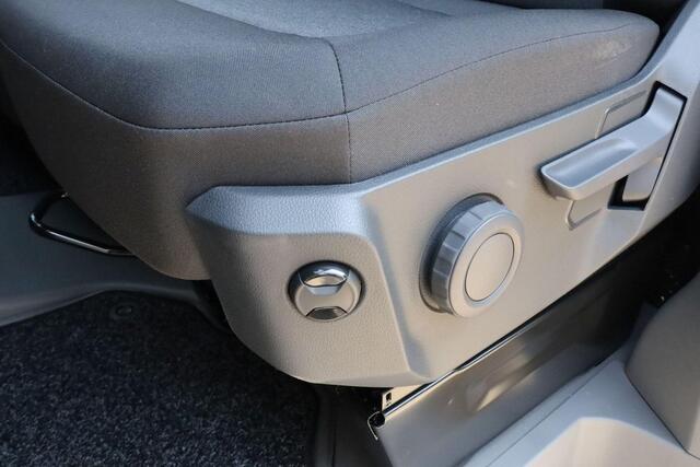 Volkswagen CRAFTER Bedrijfswagens Highline 2.0 TDI EU6 103 kW / 140 pk DSG GVW 3.5T WB 3640 MM
