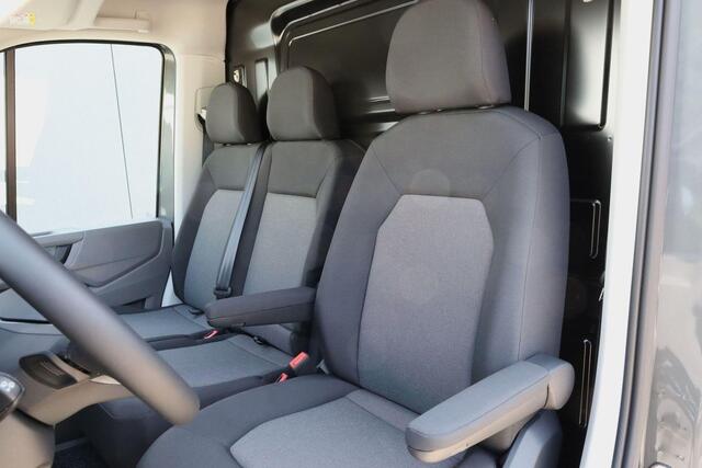 Volkswagen CRAFTER Bedrijfswagens Highline 2.0 TDI EU6 103 kW / 140 pk DSG GVW 3.5T WB 3640 MM