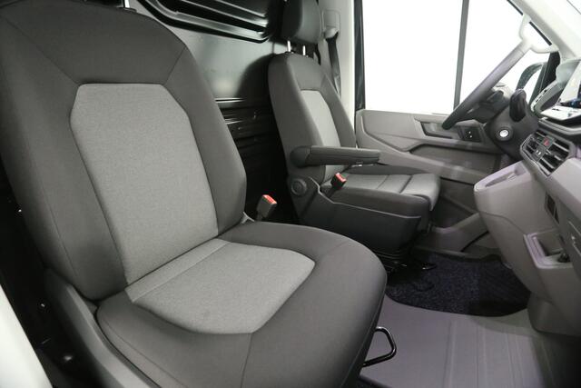 Volkswagen CRAFTER 30 2.0 TDI L3H3 Exclusive | FACELIFT MODEL!! NIEUW!! | BPM VRIJ | VIRTUAL COCKPIT CRUISE LED 140PK 3000KG TREKHAAK CARPLAY 17"LMV