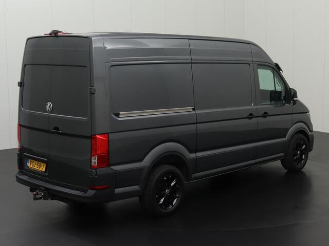 Volkswagen CRAFTER 2.0 TDI 177PK L3H3 Highline | V-Edition | Airco | Camera | 3500Kg Trekhaak