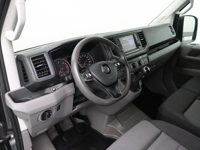 Volkswagen CRAFTER 2.0 TDI 177PK L3H3 Highline | V-Edition | Airco | Camera | 3500Kg Trekhaak