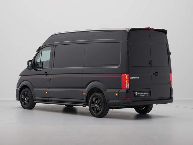 Volkswagen CRAFTER 2.0 TDI 130kW 177PK L3H3 Exclusive Hero Edition AUT rijdende demo, kilometerstand loopt op