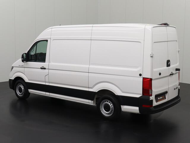 Volkswagen CRAFTER 2.0TDI 140PK DSG Automaat L3H3 | Camera | 3-Persoons | Betimmering | Airco | Cruise
