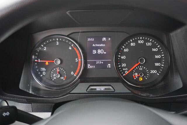 Volkswagen CRAFTER 35 2.0 TDI L3H3 140PK | Trekhaak | Camera | App- Connect | Cruise-Control