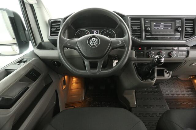 Volkswagen CRAFTER 35 2.0 TDI L3H2 140PK | Dubbele Cabine | 6 Persoons | Airco Cruise Parkeersensoren Trekhaak