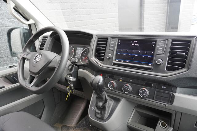 Volkswagen CRAFTER 2.0 TDI L3H3 EURO 6 - Airco - Navi - Cruise - Trekhaak - ¤19.950,- Excl.