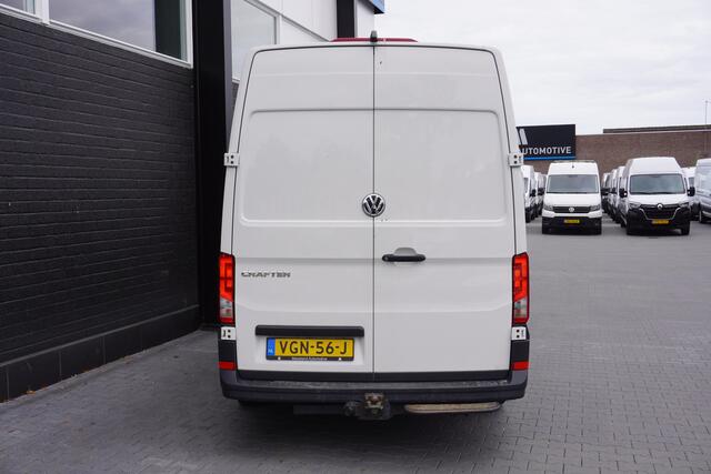 Volkswagen CRAFTER 2.0 TDI L3H3 EURO 6 - Airco - Navi - Cruise - Trekhaak - ¤19.950,- Excl.