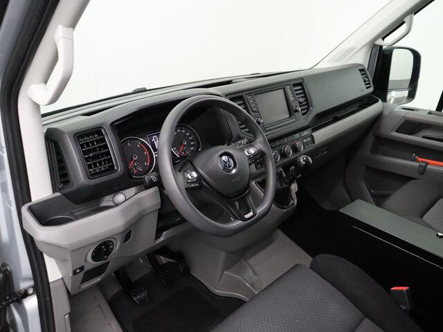 Volkswagen CRAFTER 2.0TDI 140PK L3H3 Highline | Werkplaats | Navigatie | Camera | Trekhaak | Airco | Cruise