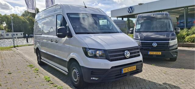 Volkswagen CRAFTER 35 2.0 TDI L3H3 Comfortline 140 pk Automaat / Trekhaak / Navigatie