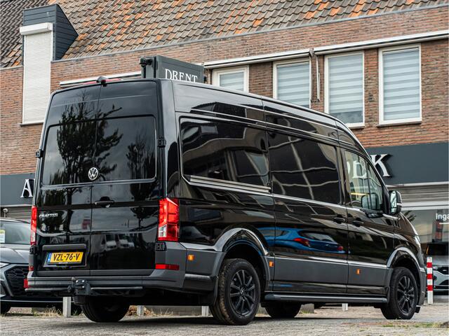 Volkswagen CRAFTER 35 2.0 TDI L3H3 Highline LED LEDER CAMERA TREKHAAK CRUISE APPLE CARPLAY 177 PK BOMVOL!!