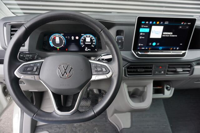 Volkswagen CRAFTER 35 | 140 PK AUT | L3H3 | App-Connect | Cruise | Camera | Verlengde Garantie!