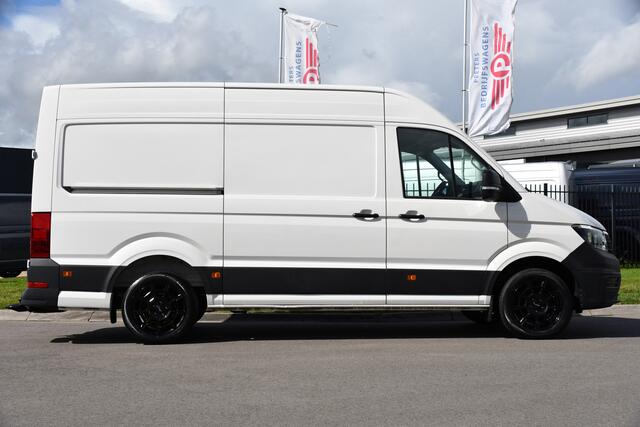 Volkswagen CRAFTER 35 2.0 TDI L3H3 PB Edition Camera, Cruise, Carplay, Trekhaak, multimedia, 140pk, Automaat, Uniek!