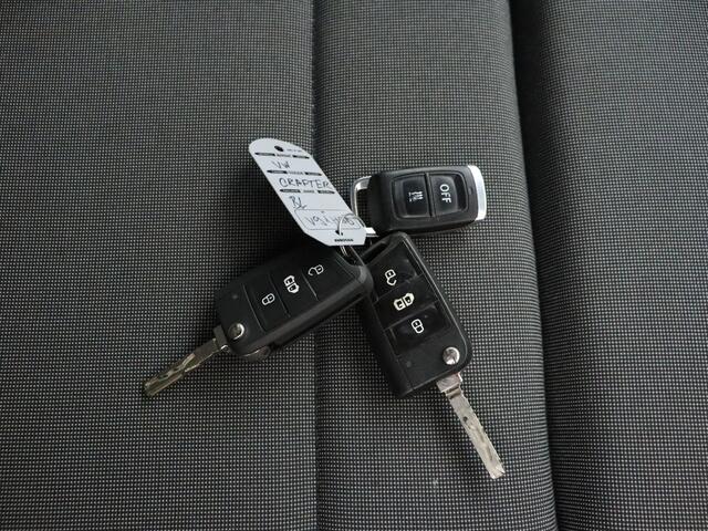 Volkswagen CRAFTER 2.0TDI 177PK DSG Automaat L3H3 | Navigatie | Standverwarming | Airco | Cruise