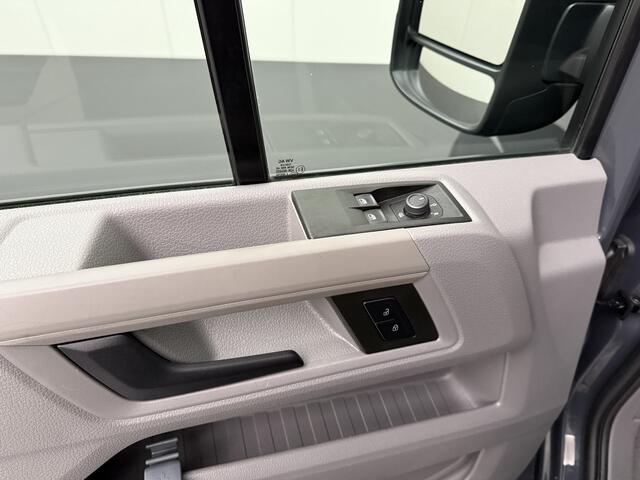 Volkswagen CRAFTER 2.0TDI 140PK L3H3 Highline | Navigatie | Camera | Airco | Cruise | Betimmering