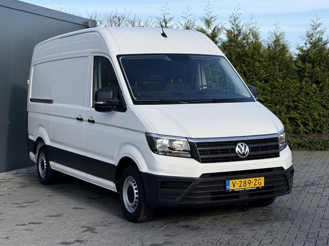 Volkswagen CRAFTER 2.0 TDI 140 PK / L3H3 / 1e EIG. / 3 TONS TREKHAAK / 3-ZITS / AIRCO / CRUISE / NAVI / 3000 KG AHG