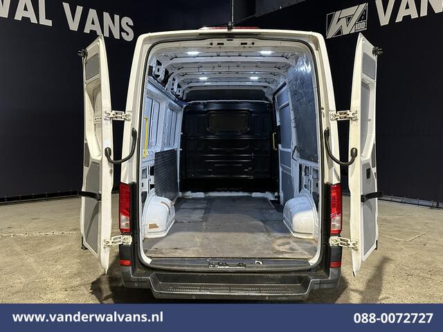 Volkswagen CRAFTER 2.0 TDI 141pk L3H3 L2H2 Euro6 Airco | Apple Carplay | Android Auto | Camera | Stoelverwarming Parkeersensoren