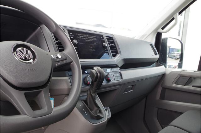 Volkswagen CRAFTER 35t 2.0 TDI L3H3 Highline Exclusive > 177pk/Nu leverbaar geen BPM/Geveerde stoel/LED/Camera/Trekhaak/Adapt. cruise Operational lease ook mogelijk!