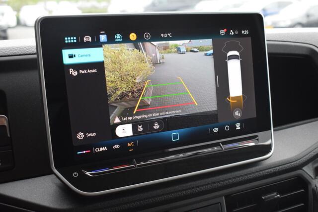 Volkswagen CRAFTER 30 2.0 TDI 140pk DSG L3H3 Exclusive Black Style Facelift BPM vrij! Trekhaak Camera Led Zonneklep Sidesteps Navigatie