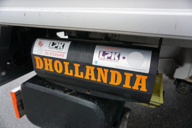 Volkswagen CRAFTER 50 177pk Automaat Bakwagen Laadklep Zijdeur Navigatie Camera Cruise control