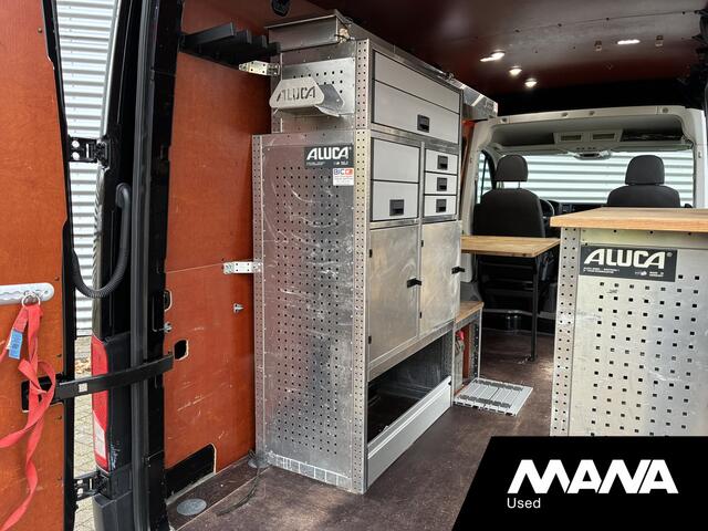 Volkswagen CRAFTER 35 2.0 TDI L3H3 Camera Trekhaak Standkachel Elektrische schuifdeur