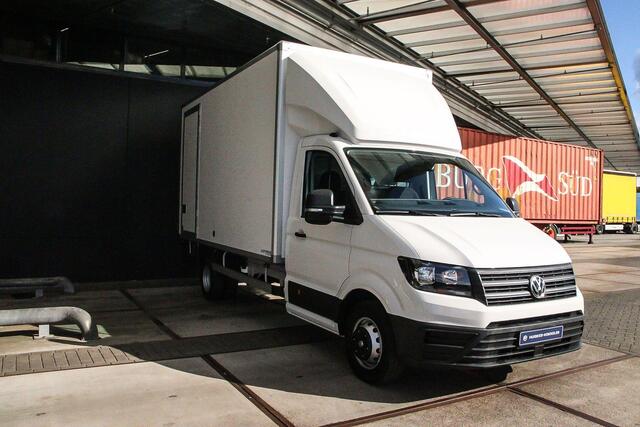 Volkswagen CRAFTER 50 2.0 TDI L4 164 PK Automaat | Bakwagen | Laadklep 1.000 kg laadvermogen | Navigatie | Dubbellucht | Camera | Geveerde stoel