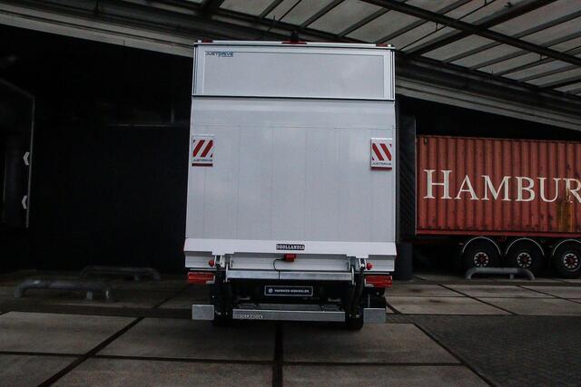 Volkswagen CRAFTER 50 2.0 TDI L4 164 PK Automaat | Bakwagen | Laadklep 1.000 kg laadvermogen | Navigatie | Dubbellucht | Camera | Geveerde stoel