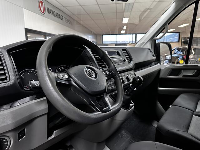 Volkswagen CRAFTER 35 2.0 TDI L3H3 EL/ Zij-Schuifdeur Rechts/ Trekhaak/ 3-Pers/ Standkachel/ Camera/ Airco/ Bluetooth/ Radio+AUX&USB/ Elek.Pakket/ C.V.Afstand.
