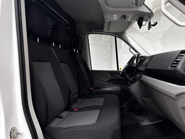 Volkswagen CRAFTER 35 2.0 TDI L3H3 EL/ Zij-Schuifdeur Rechts/ Trekhaak/ 3-Pers/ Standkachel/ Camera/ Airco/ Bluetooth/ Radio+AUX&USB/ Elek.Pakket/ C.V.Afstand.