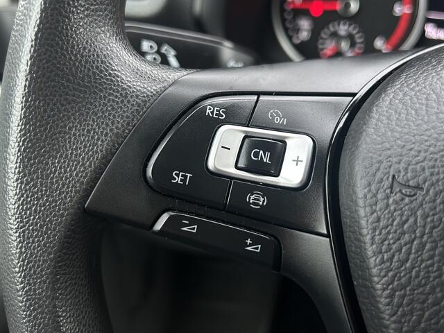 Volkswagen CRAFTER 2.0 TDI 141 PK DSG AUTOMAAT HIGHLINE+ / LED KOPLAMPEN / L3H3 / 3.000 KG AHG / 270 A DEUREN / AIRCO / CRUISE / BLUETOOTH / 3-ZITS