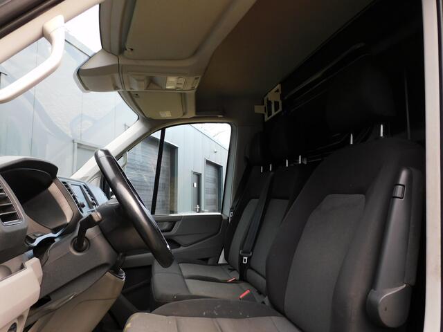 Volkswagen CRAFTER 35 2.0 TDI L3H2 Highline 1e EIGENAAR! CARPLAY/ANDROID! ACHTERUITRIJ CAMERA! STUUR VERWARMING!