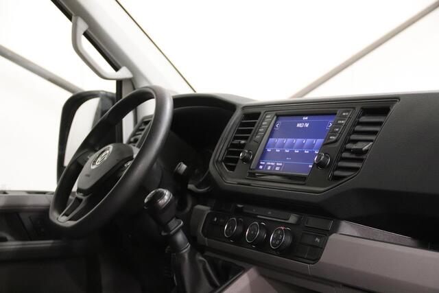 Volkswagen CRAFTER 35 2.0 TDI 140PK L3H3 EURO 6 3000KG trekvermogen Volkswagen Crafter 35 2.0 TDI 140PK L3H3 (oude L2H2) EURO 6