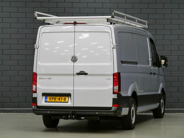 Volkswagen CRAFTER 30 2.0 TDI L3H2 Highline | EURO 6 | TREKHAAK | CAMERA | CARPLAY |