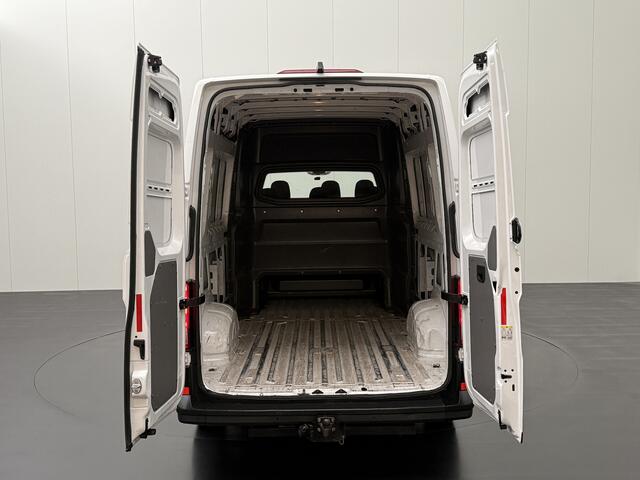 Volkswagen CRAFTER 2.0TDI 140PK L4H3 Dubbele Cabine | 6-Persoons | Navigatie | Camera | 3000Kg Trekhaak | Airco | Cruise