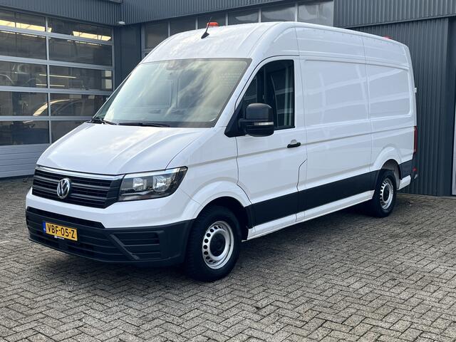 Volkswagen CRAFTER 35 2.0 TDI L3H3 140pk Airco Cruise control Kastinrichting Omvormer Standkachel werkplaats Navigatiesysteem Telefoonverbinding 2-Persoons Camera Euro 6