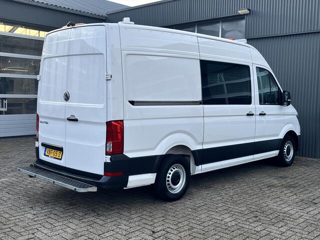 Volkswagen CRAFTER 35 2.0 TDI L3H3 140pk Airco Cruise control Kastinrichting Omvormer Standkachel werkplaats Navigatiesysteem Telefoonverbinding 2-Persoons Camera Euro 6