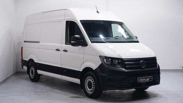 Volkswagen CRAFTER 2.0 TDI 102 pk L3H3 Navi, Trekhaak 2.500 kg Airco, Laadruimte Pakket, PDC V+A, Apple Carplay, 3-Zits