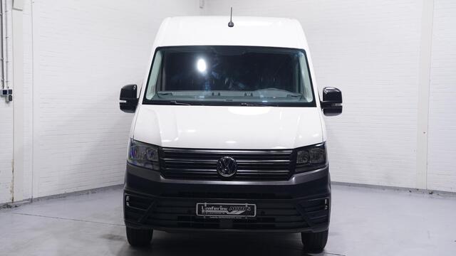 Volkswagen CRAFTER 2.0 TDI 102 pk L3H3 Navi, Trekhaak 2.500 kg Airco, Laadruimte Pakket, PDC V+A, Apple Carplay, 3-Zits