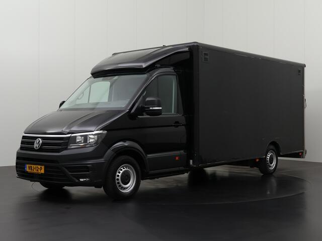 Volkswagen CRAFTER 177PK Automaat Lowliner Bakwagen | Valklep | Oprijklep | Navigatie | 3-Zits | Airco | Dakspoiler