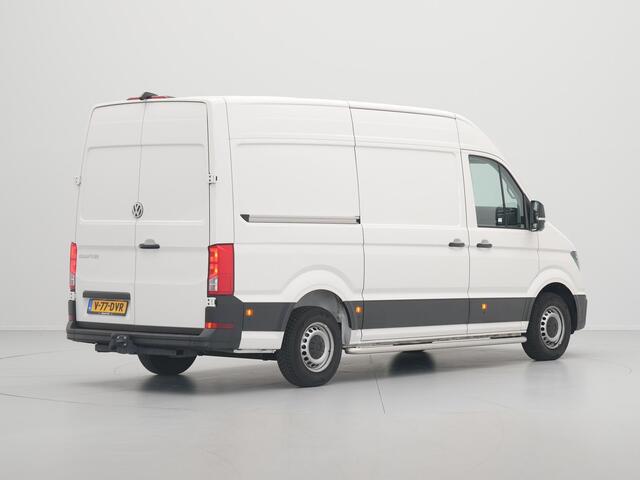 Volkswagen CRAFTER L3H3 2.0 TDI 140PK 3.5T Highline / Trekhaak / Betimmering /Carplay / Camera