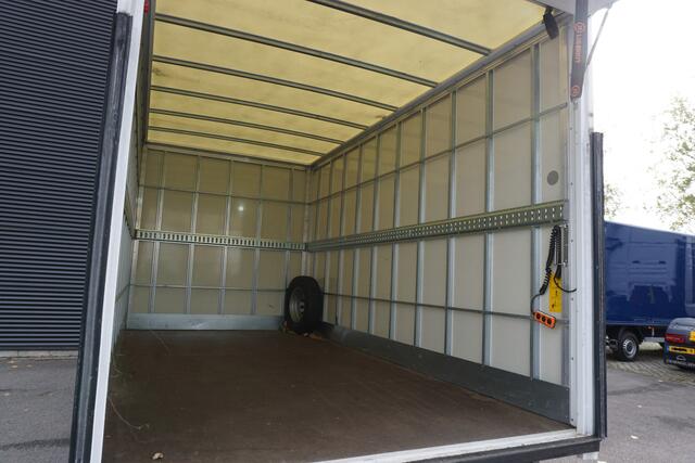 Volkswagen CRAFTER 50 177 PK Bakwagen Laadklep 750 KG Dubbellucht Apple Carplay Cruise Control