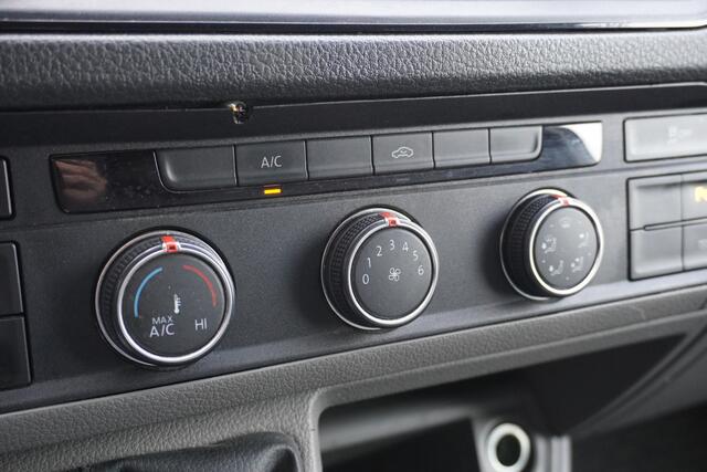 Volkswagen CRAFTER 2.0 TDI 177PK L4H3 EURO 6 - Airco - Navi - Cruise - ¤19.900,- Excl.