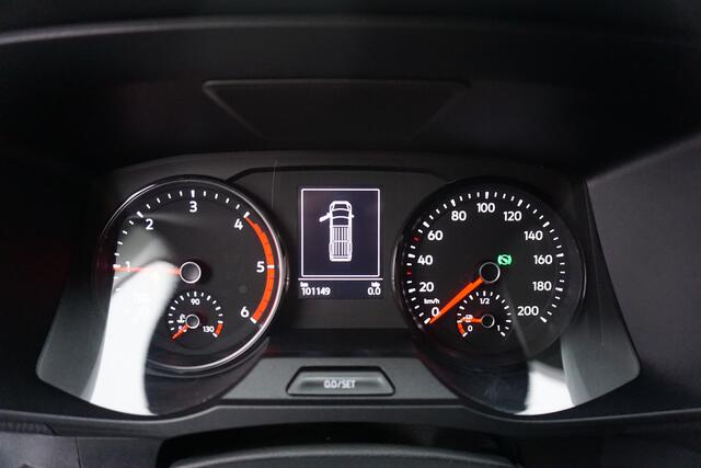 Volkswagen CRAFTER 140pk Automaat L3H3/L2H2 Apple carplay Camera Stoelverwarming Airco Parkeersensoren