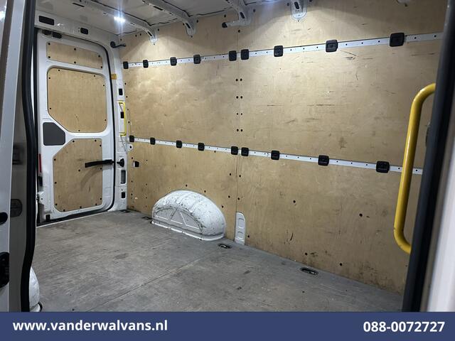 Volkswagen CRAFTER 2.0 TDI L3H3 L2H2 Euro6 Airco | Apple Carplay | Android Auto | Parkeersensoren Bijrijdersbank